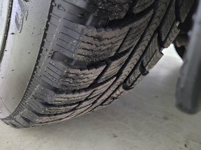 Used 2021 Chevrolet Malibu LS image 21