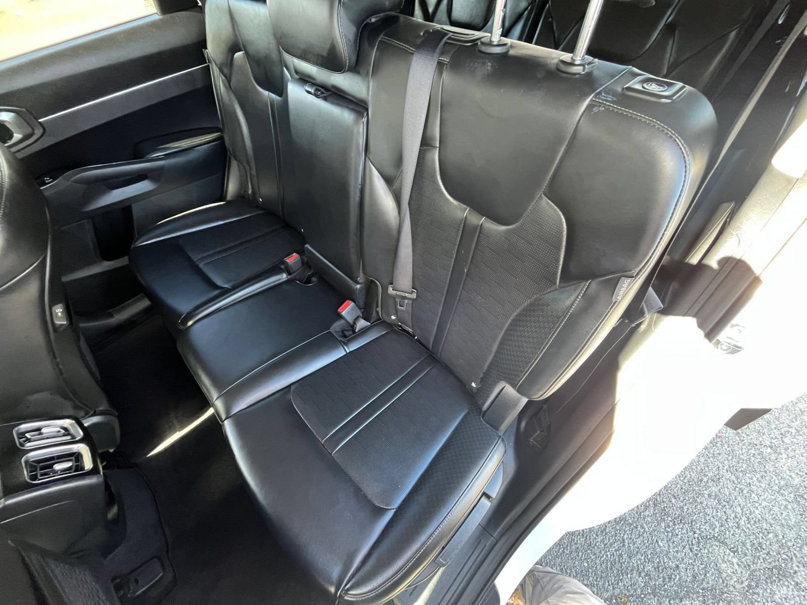 Used 2024 Kia Sorento S FWD image 37