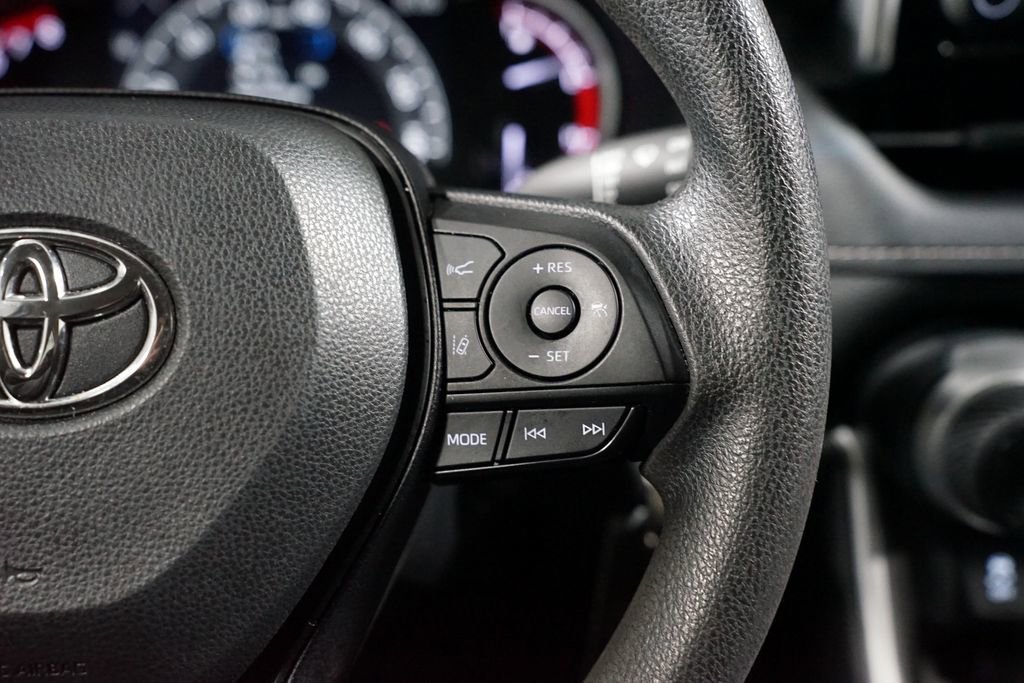 Used 2024 Toyota RAV4 LE image 13