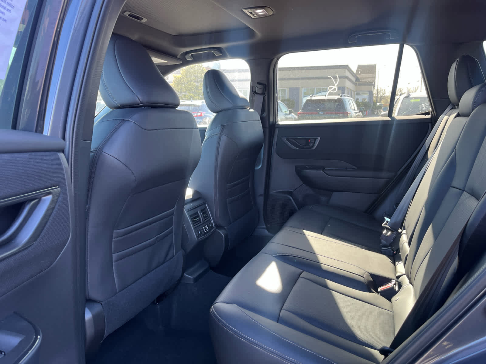 New 2026 Subaru Outback Limited AWD/4WD image 11