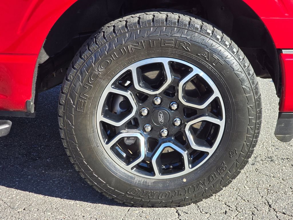 Used 2022 Ford F150 XLT w/ Equipment Group 302A High image 23