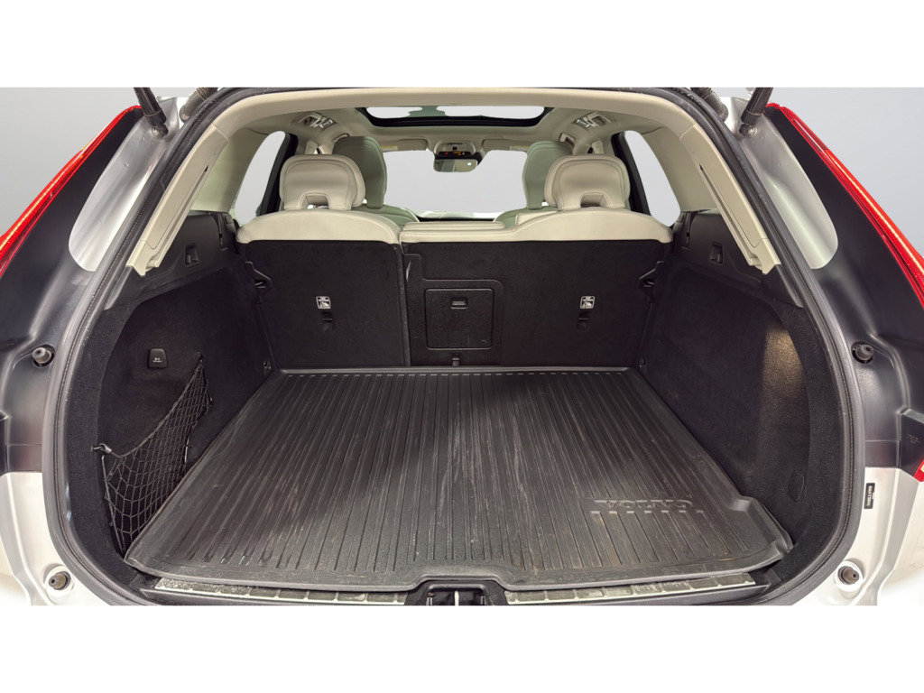 Used 2020 Volvo XC60 T5 Inscription image 36