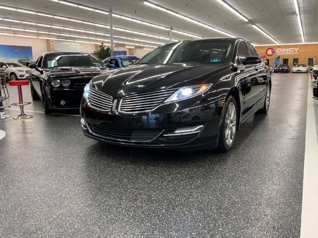Used 2014 Lincoln MKZ AWD w/ Equipment Group 102A Reserve image 4