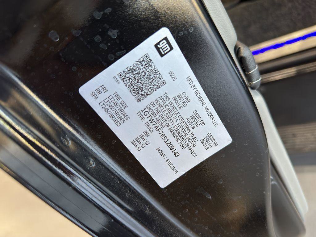 New 2025 GMC Savana 2500 Work Van image 5