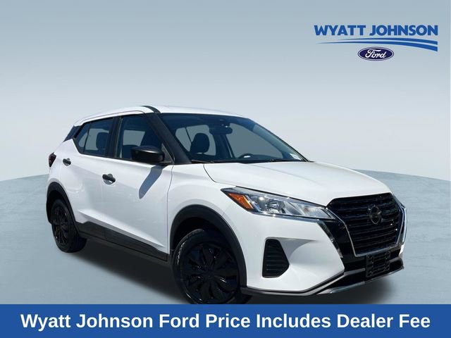 Used 2021 Nissan Kicks S FWD image 1