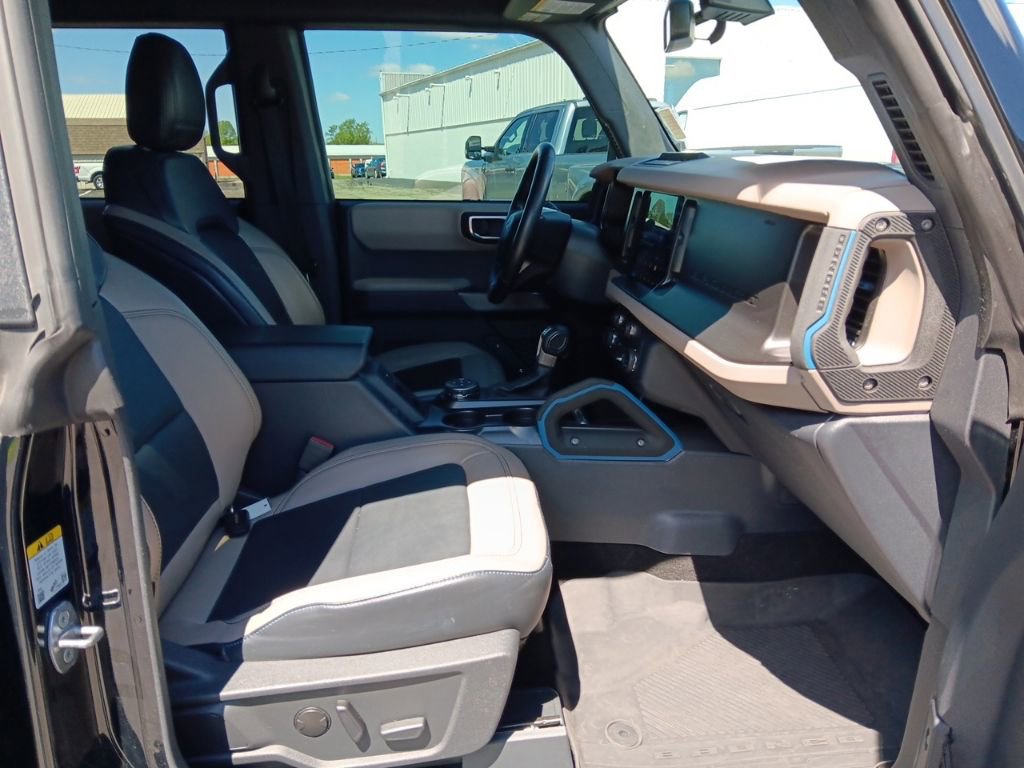 Used 2022 Ford Bronco Wildtrak AWD/4WD image 34