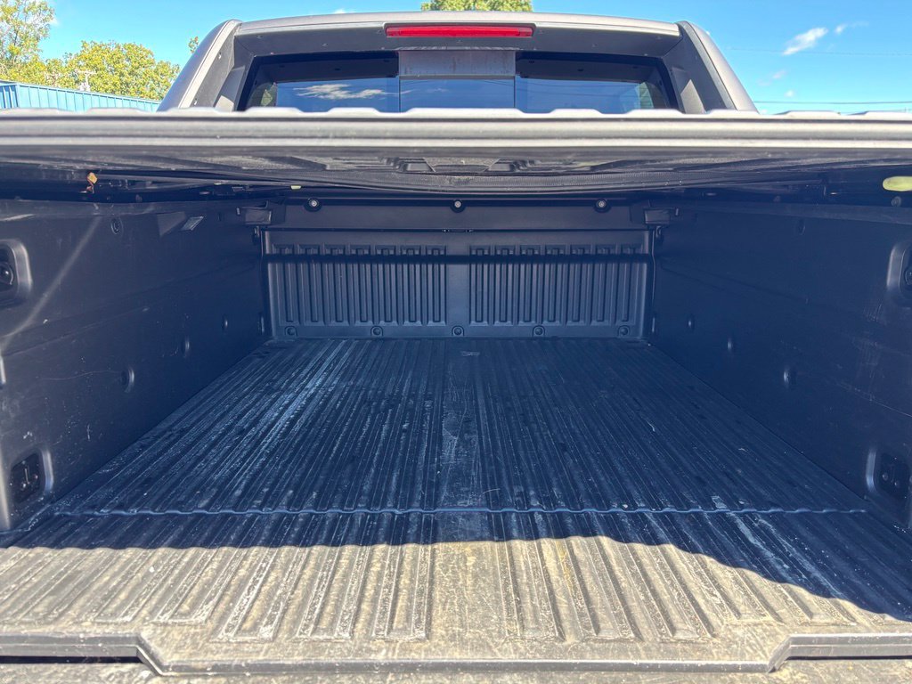 Used 2017 Chevrolet Silverado 1500 High Country w/ High Desert Package AWD/4WD image 12