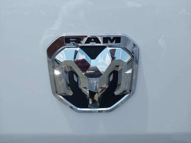 New 2025 RAM ProMaster 2500 w/ Convenience Group image 20