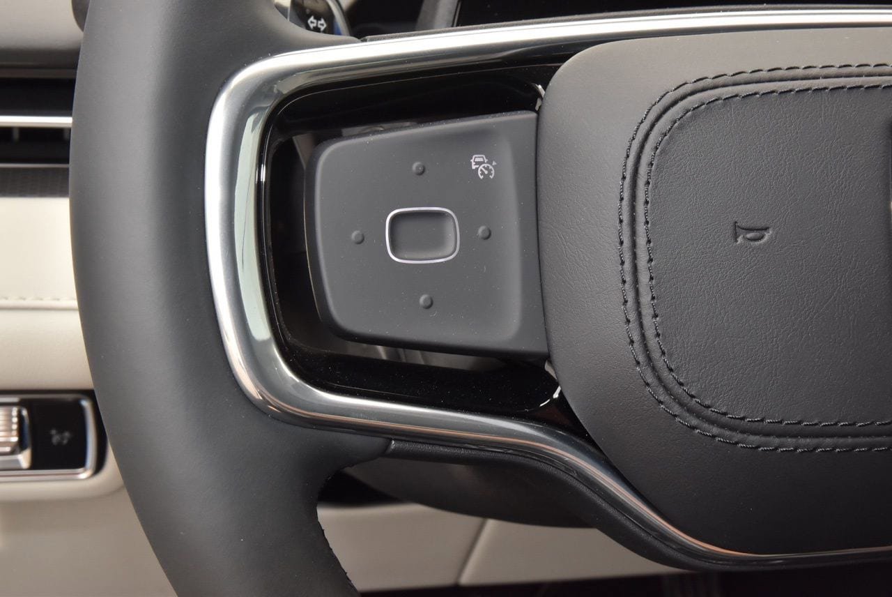 New 2026 Lincoln Nautilus Premier AWD/4WD image 30