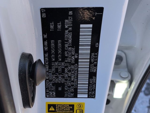 Certified 2017 Toyota Highlander Limited image 12