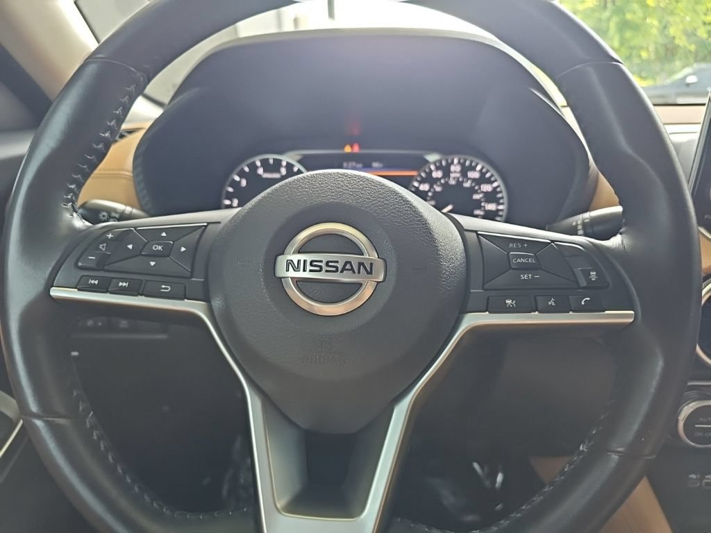 Used 2020 Nissan Sentra SV w/ SV Premium Package FWD image 19