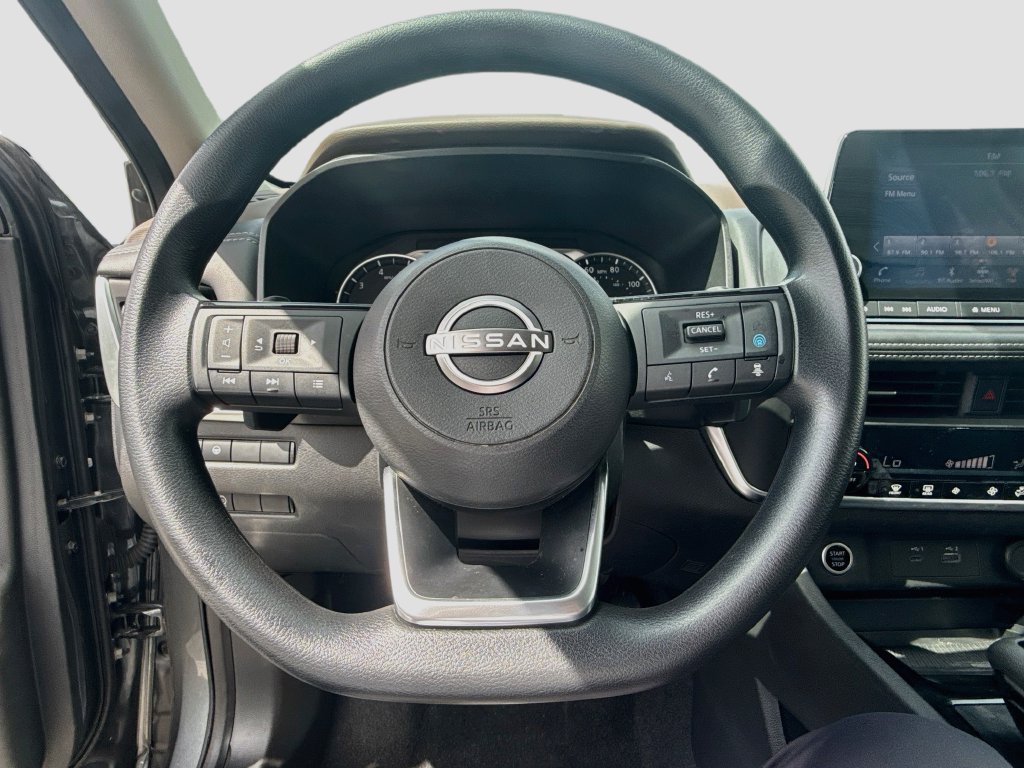 Used 2023 Nissan Rogue SV AWD/4WD image 12