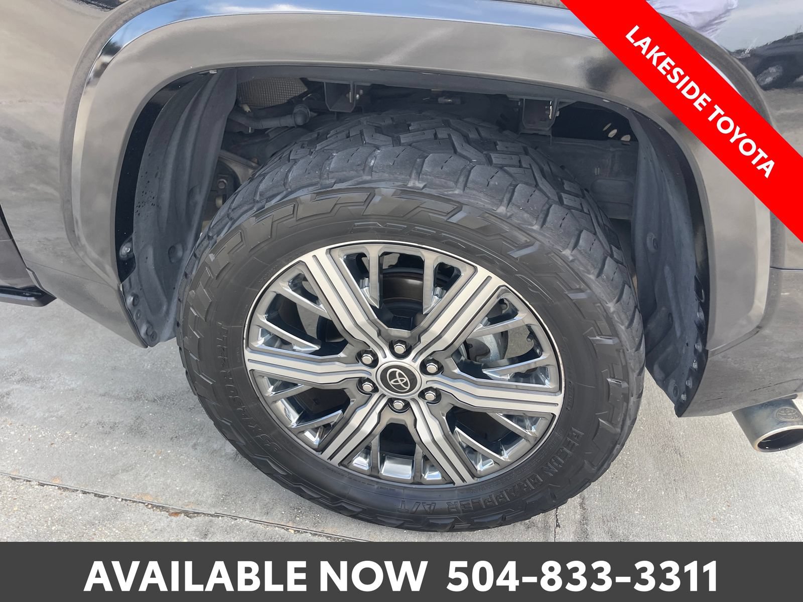 Used 2023 Toyota Tundra Capstone AWD/4WD image 12