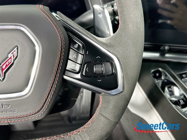 Used 2023 Chevrolet Corvette Stingray Premium Cpe w/ Z51 Performance Package RWD image 15