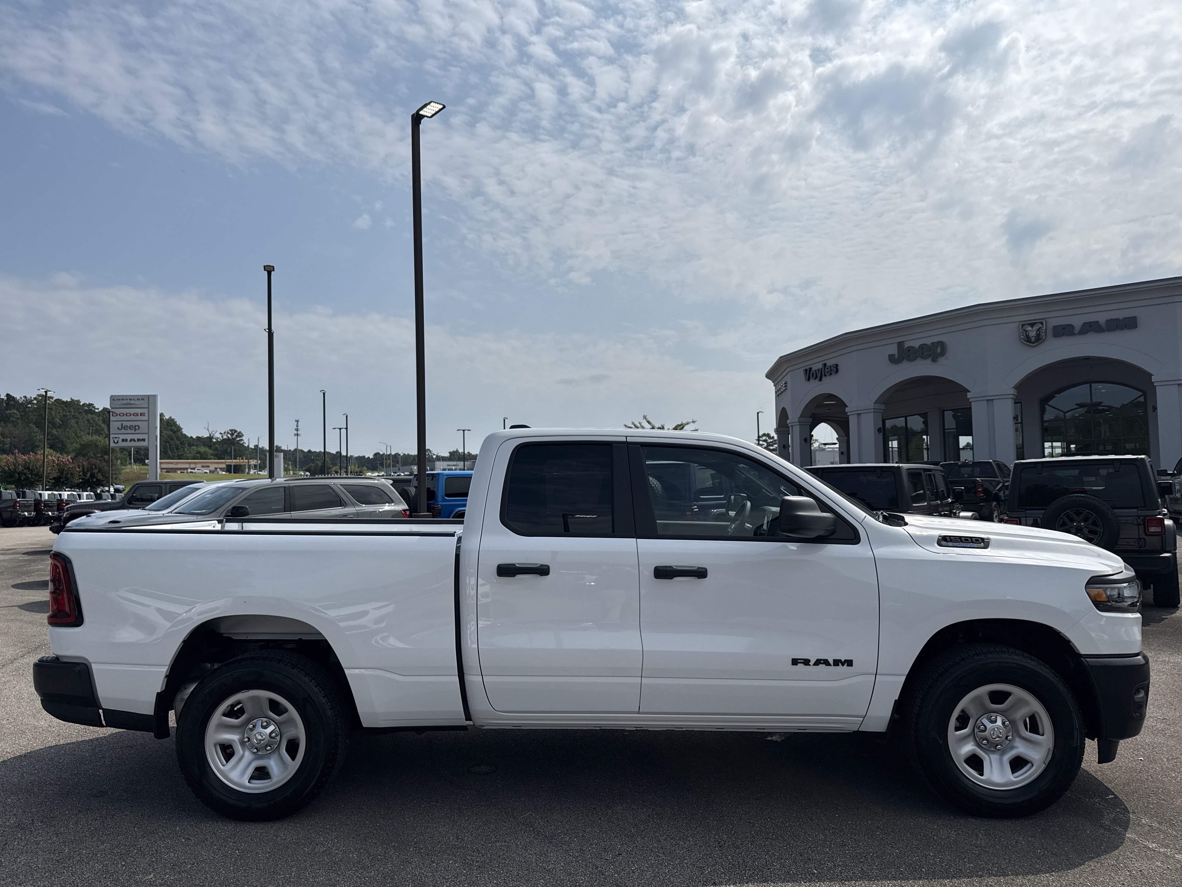 New 2026 RAM 1500 Tradesman AWD/4WD image 8
