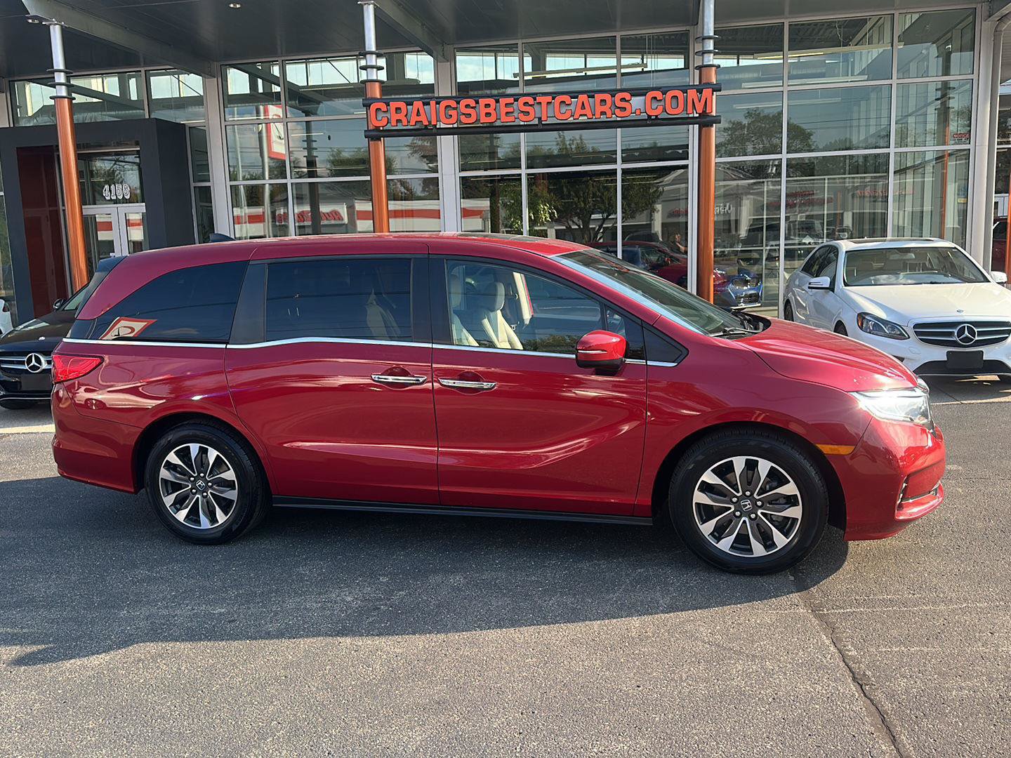 Used 2022 Honda Odyssey EX-L image 1