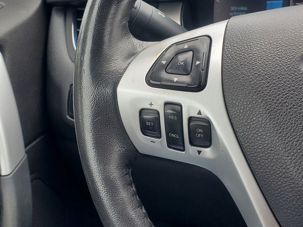 Used 2013 Ford Edge SEL FWD image 13
