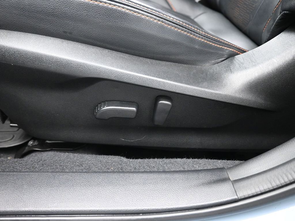 Used 2022 Subaru Crosstrek 2.5i Limited w/ Moonroof Package 2 image 11