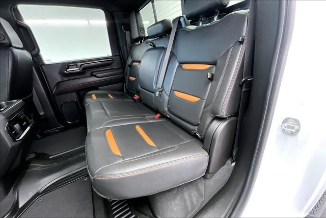Used 2024 GMC Sierra 2500 AT4 w/ AT4 Premium Plus Package AWD/4WD image 19