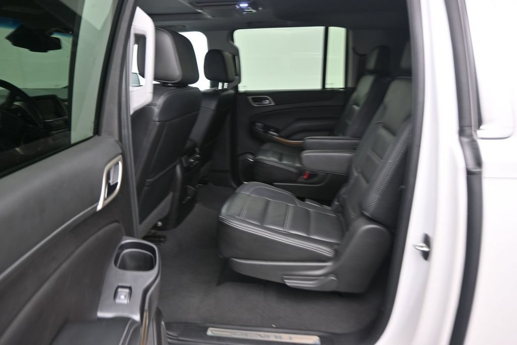 Used 2020 GMC Yukon XL Denali w/ Denali Ultimate Package RWD image 13