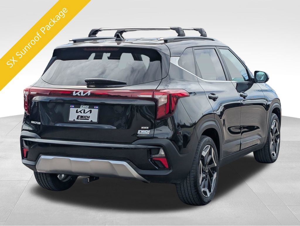 Certified 2025 Kia Seltos SX w/ SX Sunroof Package AWD/4WD image 6