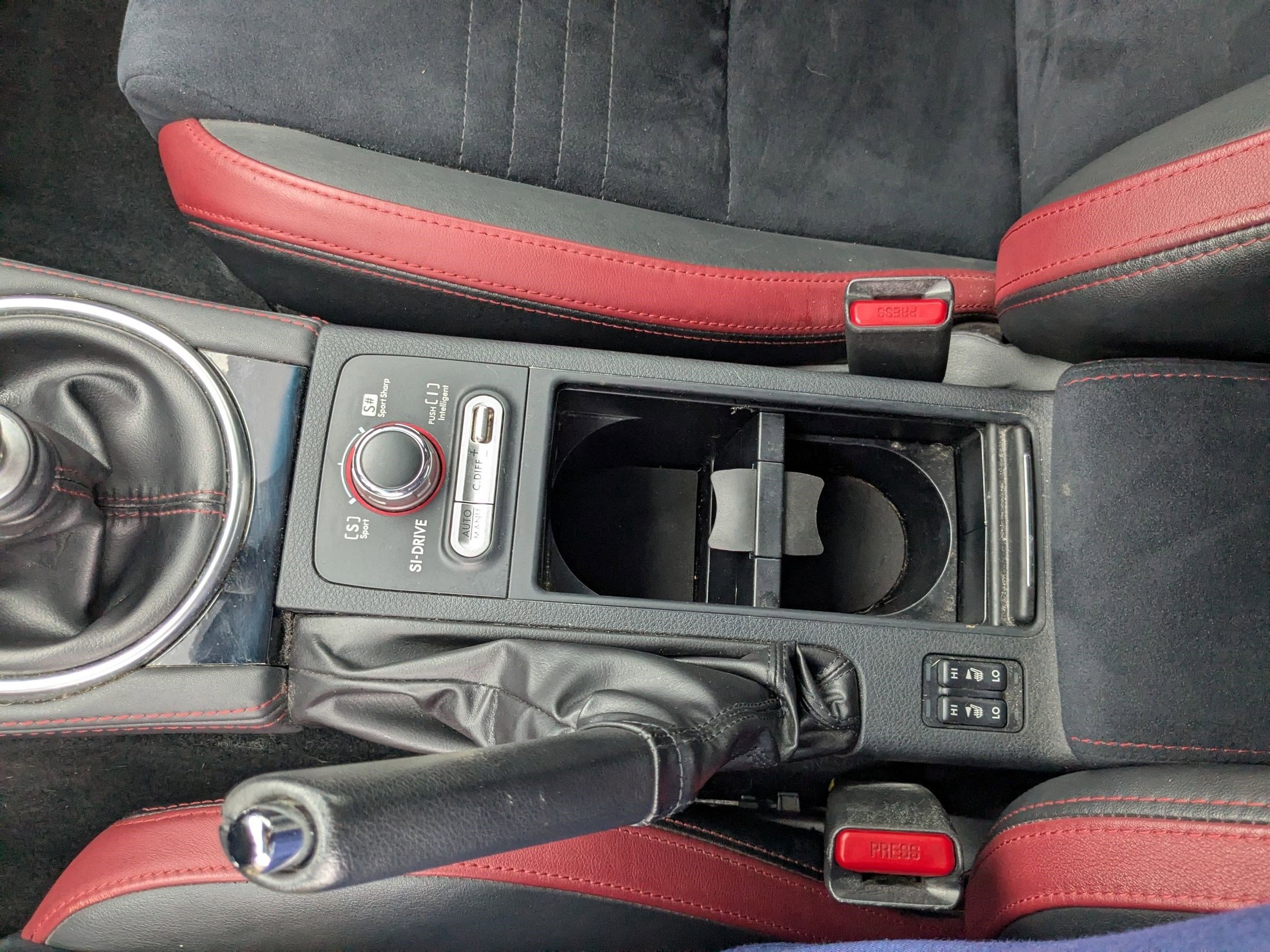 Used 2018 Subaru WRX STI image 12