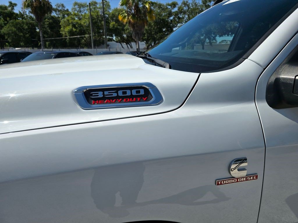 Used 2024 RAM 3500 Big Horn AWD/4WD image 11