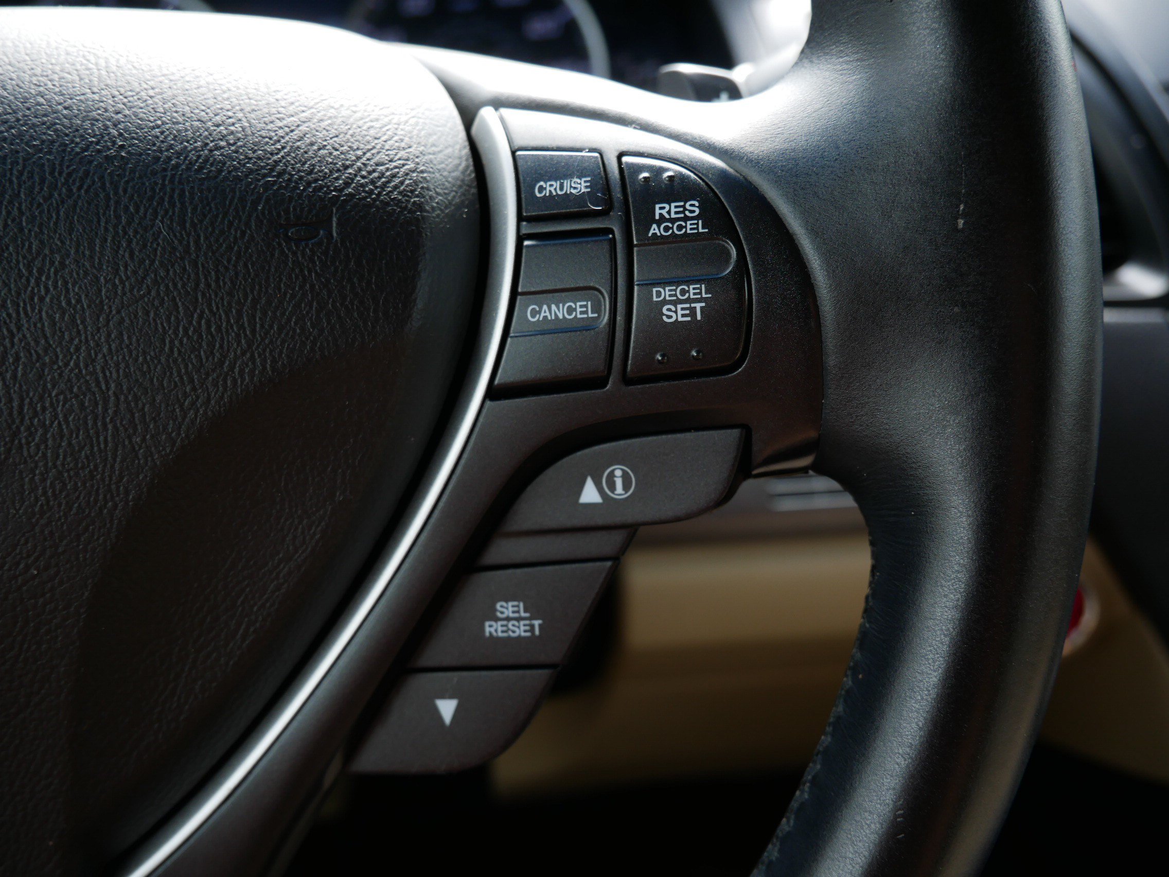 Used 2015 Acura RDX AWD image 28
