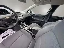 Used 2017 Chevrolet Cruze LS FWD image 10