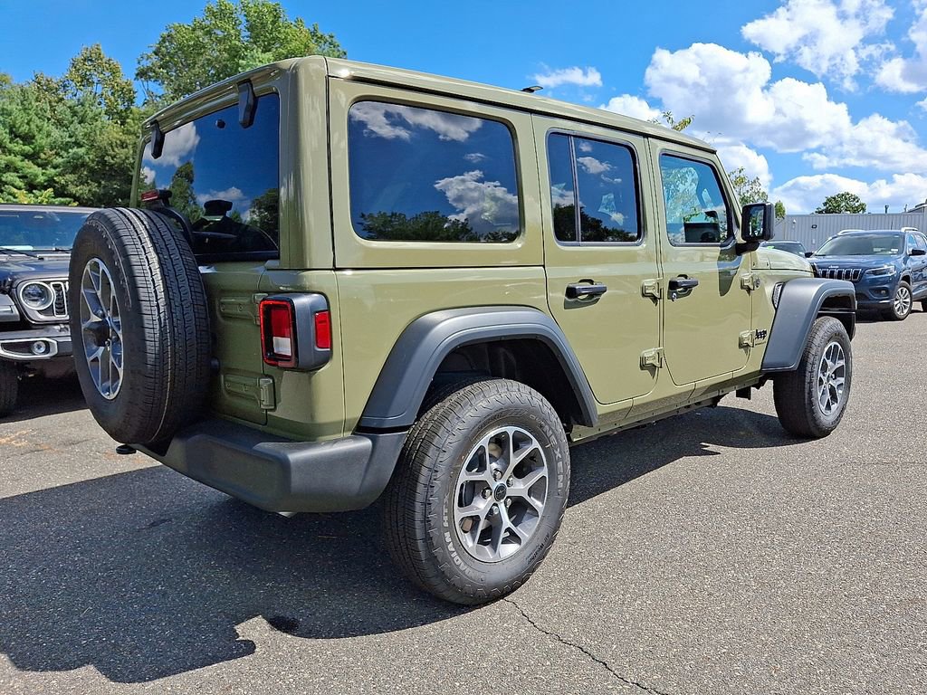 Used 2025 Jeep Wrangler Sport S image 4