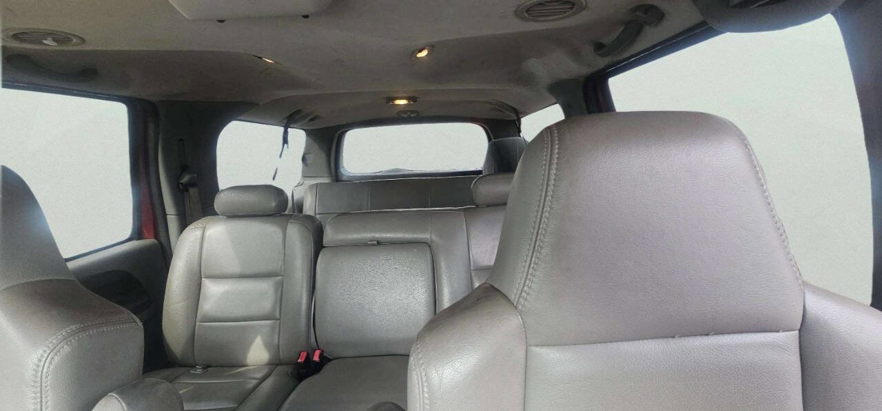 Used 2005 Ford Excursion XLT image 10