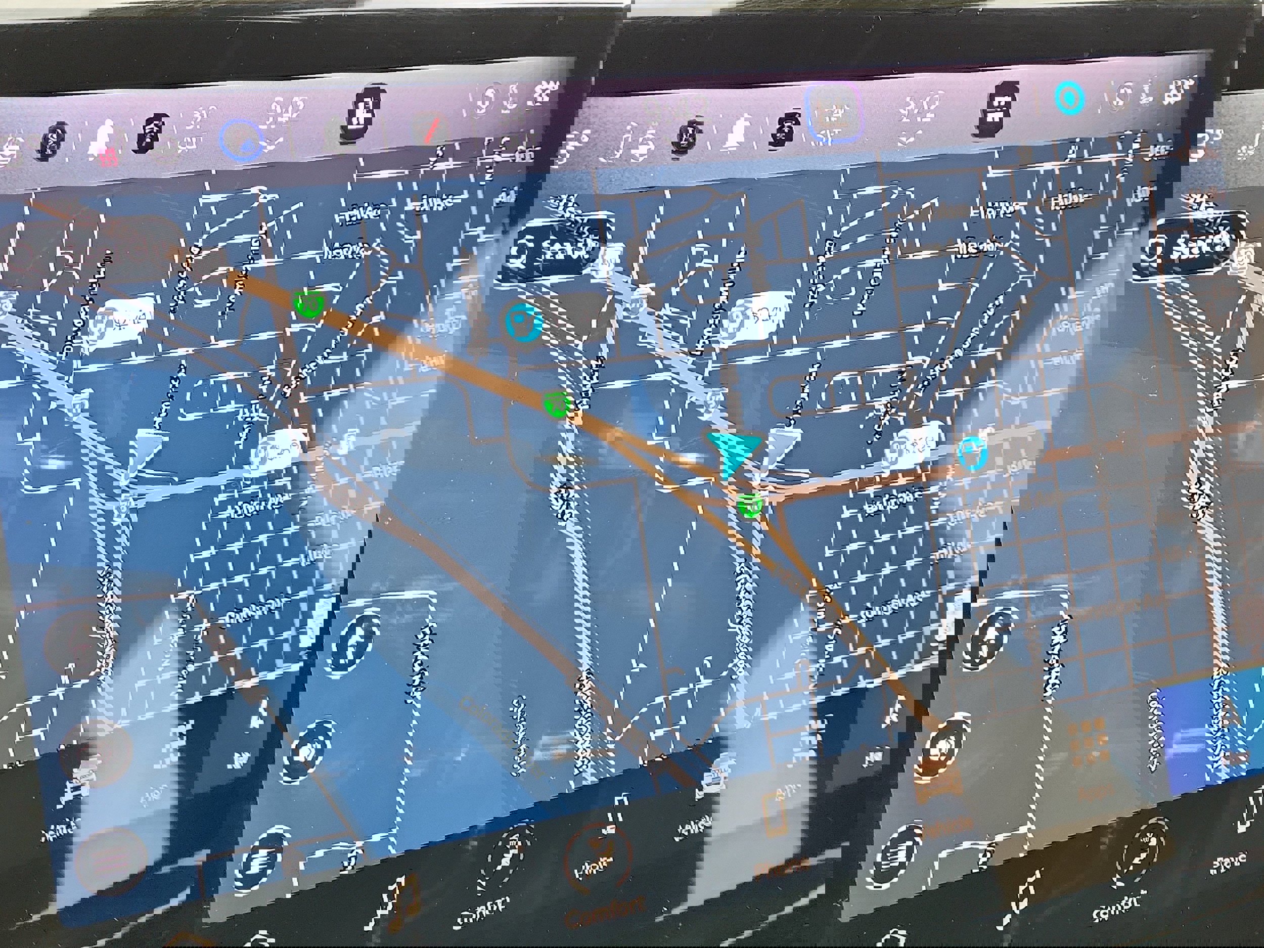 Used 2024 Jeep Grand Cherokee Overland image 21