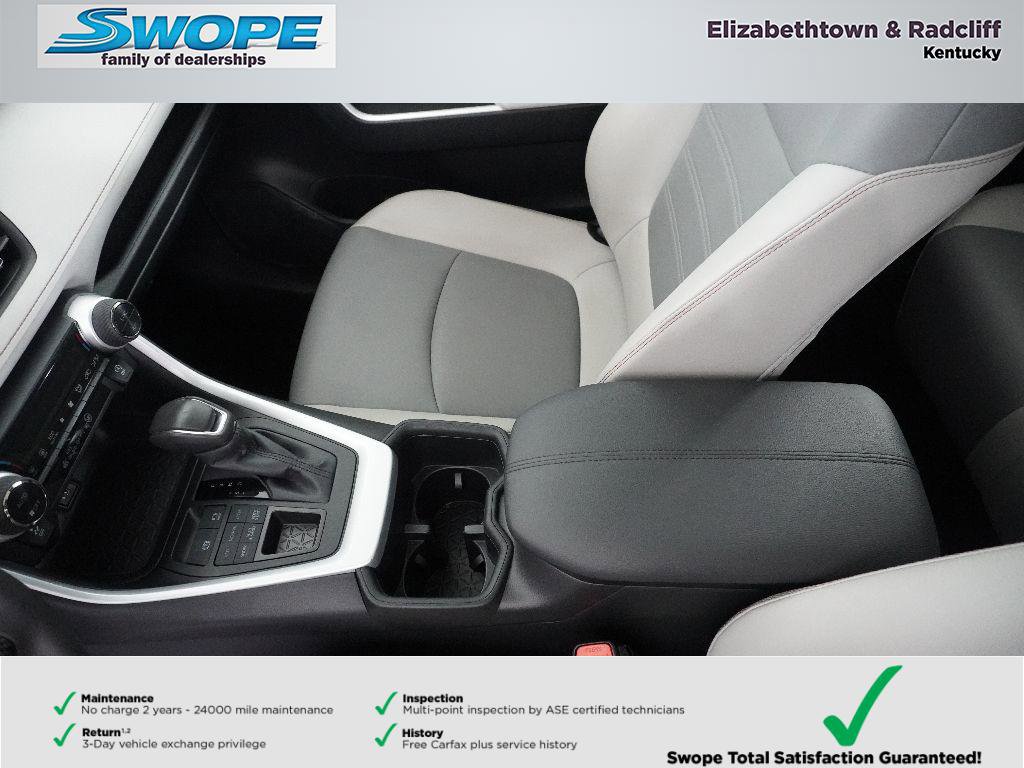 Used 2025 Toyota RAV4 XLE Premium image 25