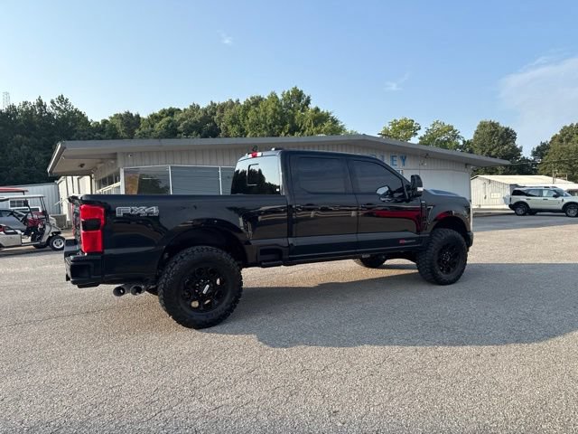 Used 2025 Ford F350 Lariat w/ Lariat Ultimate Package AWD/4WD image 21
