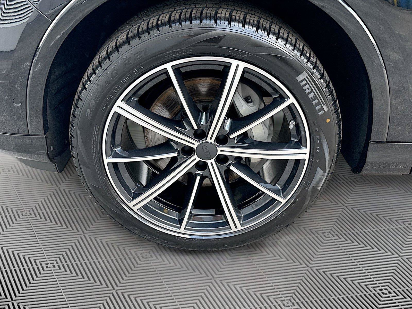 Certified 2026 Audi Q7 2.0T Premium Plus AWD/4WD image 33