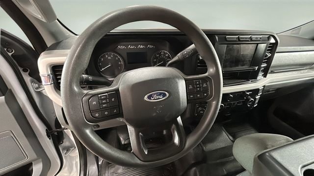 Used 2024 Ford F350 XLT w/ FX4 Off-Road Package image 11