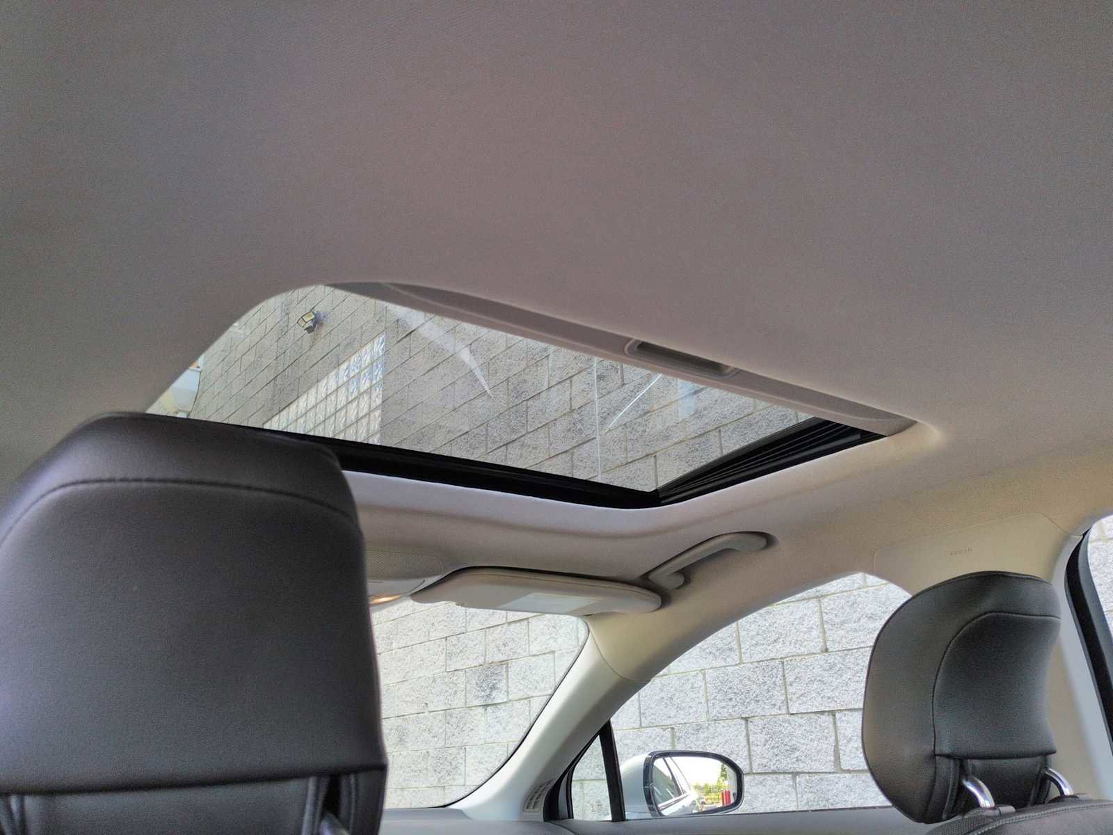 Used 2014 Ford Fusion Titanium AWD/4WD image 23