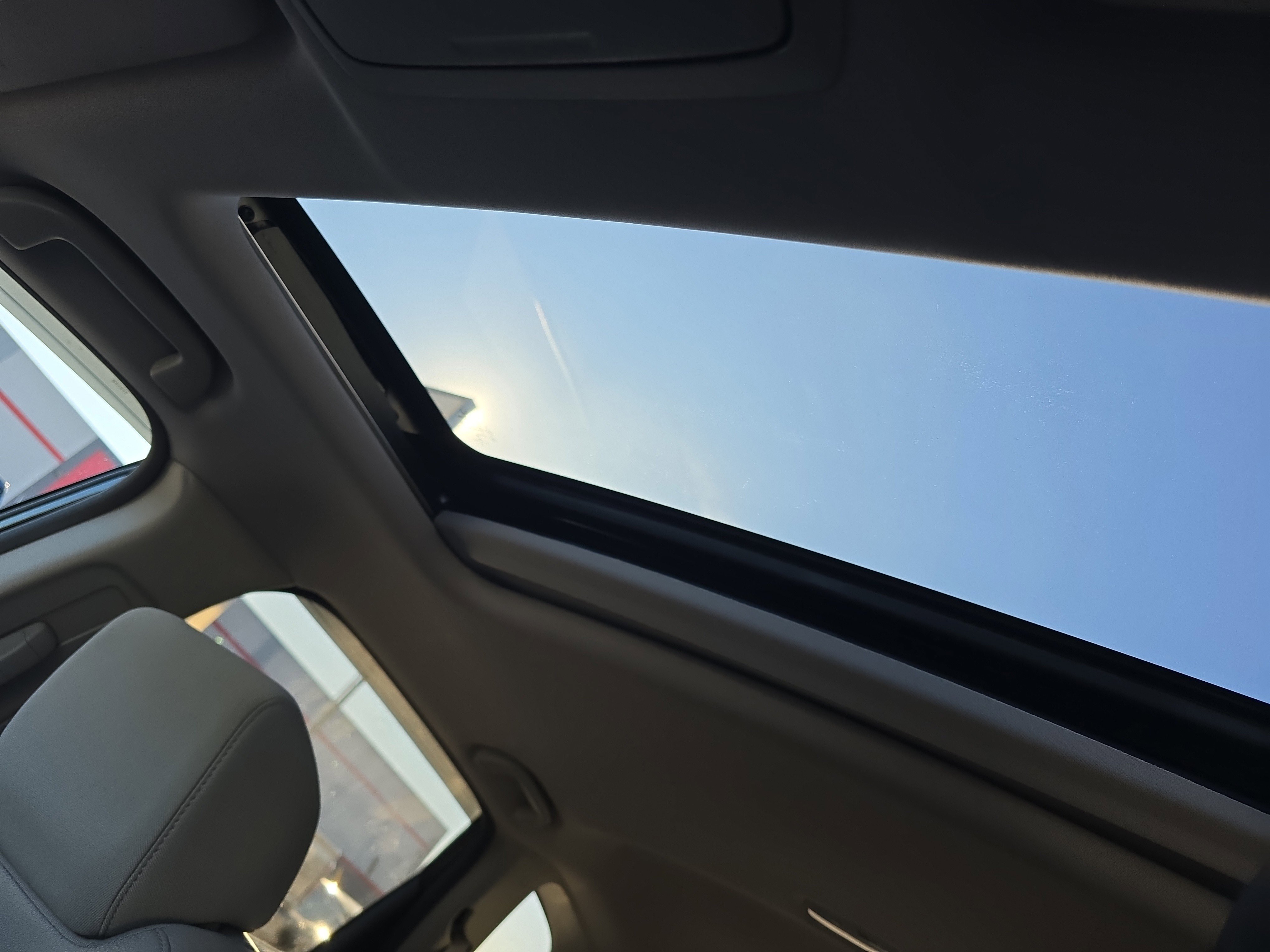 Used 2020 Honda CR-V EX image 31