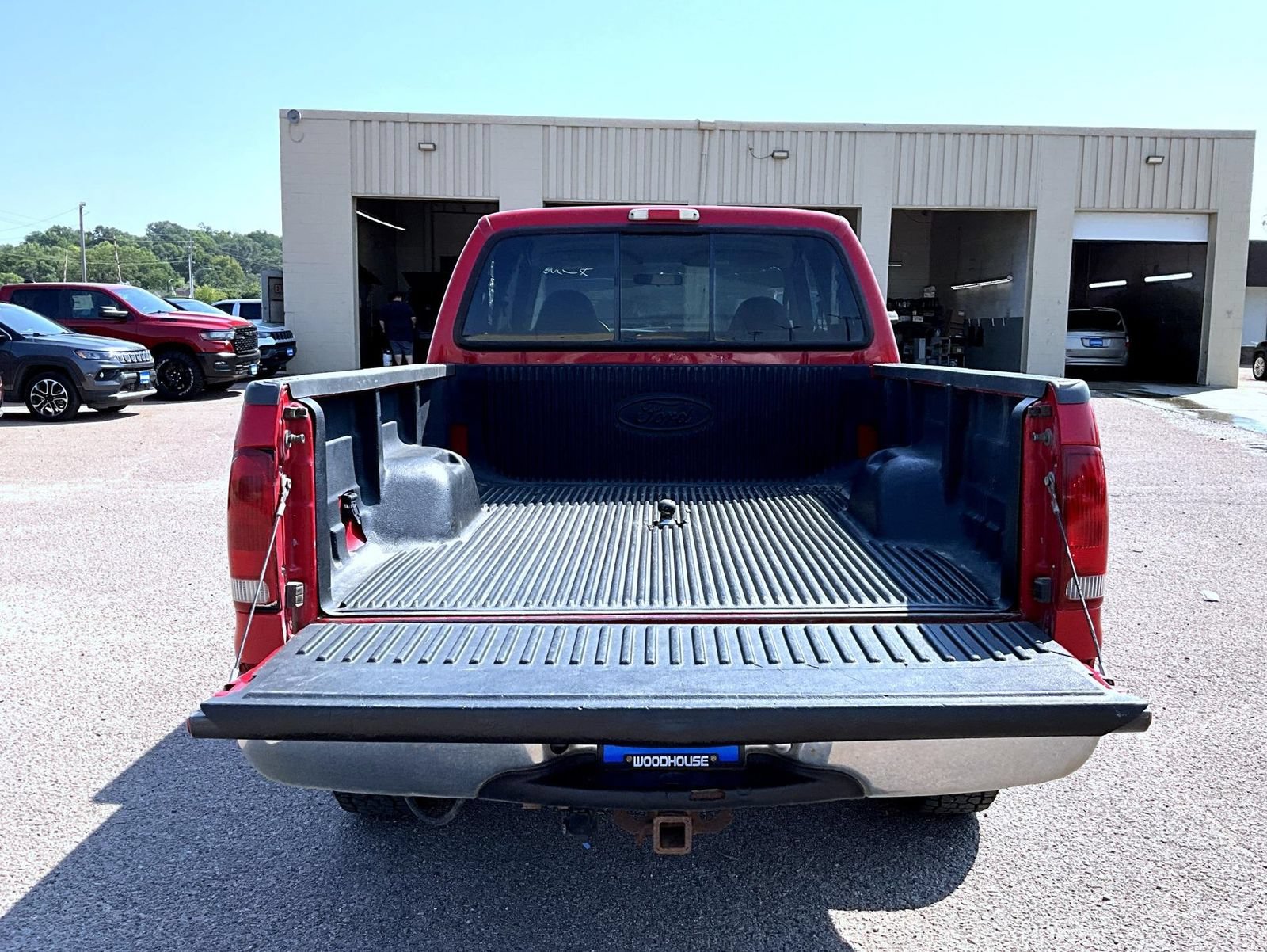 Used 2000 Ford F250 XL AWD/4WD image 9