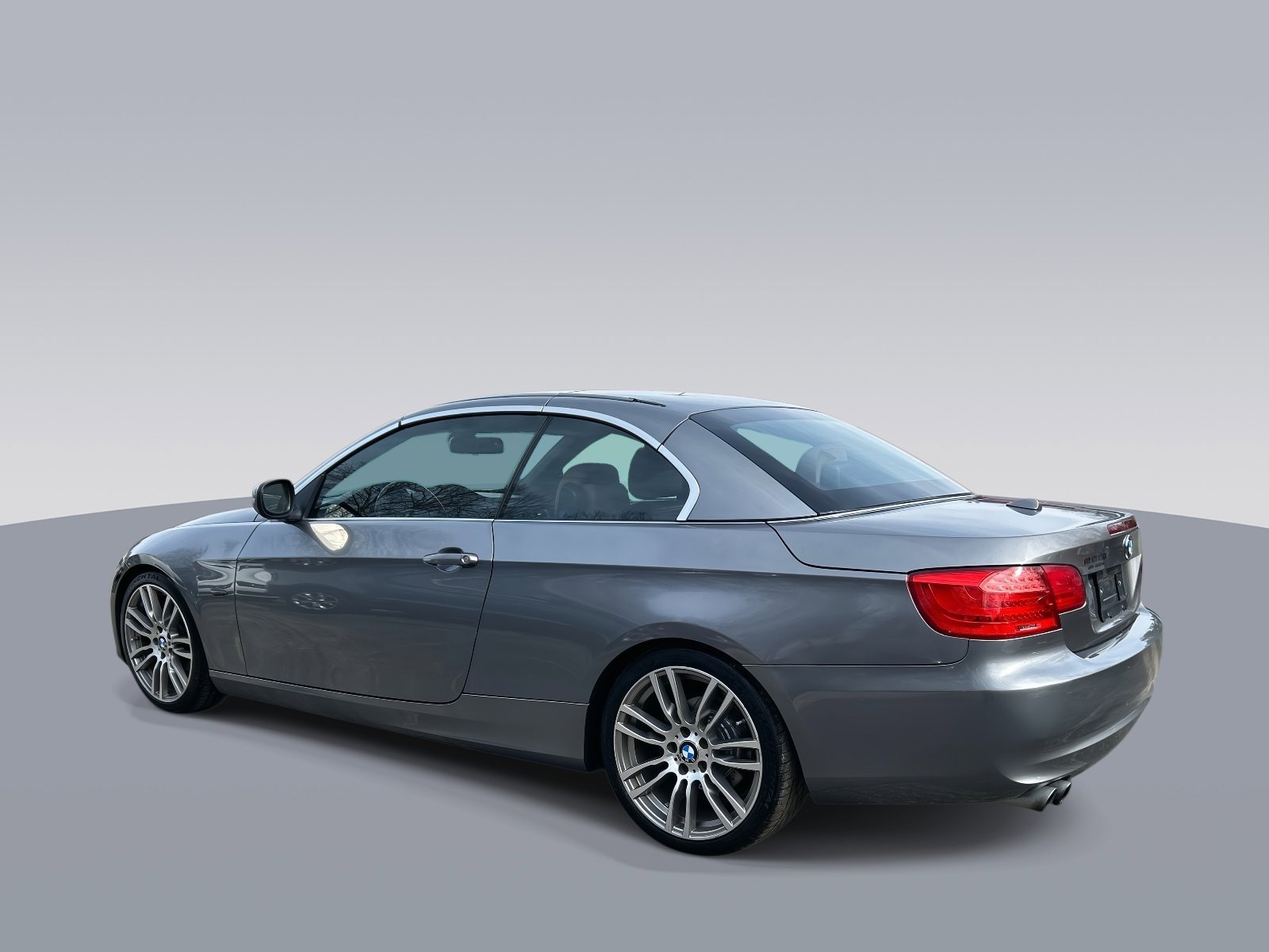 Used 2013 BMW 328i Convertible RWD image 5