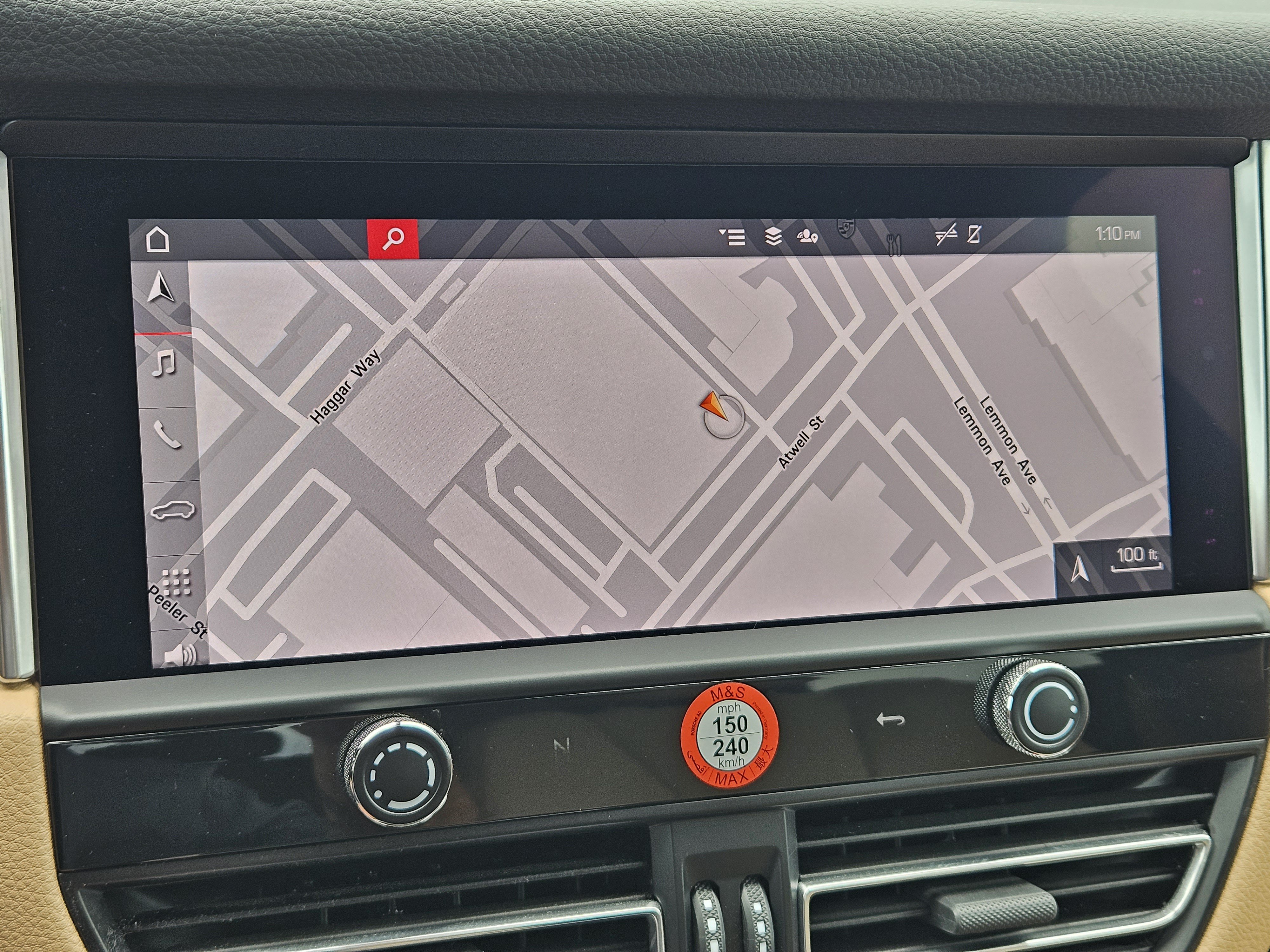 Certified 2023 Porsche Macan Turbo AWD/4WD image 17