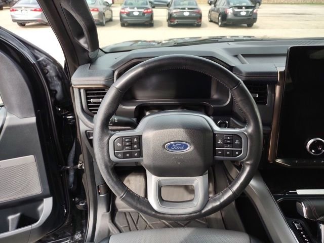 Used 2023 Ford F150 Lightning Lariat AWD/4WD image 14