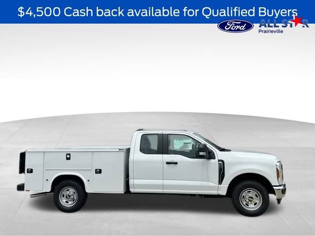 New 2025 Ford F250 XL w/ XL Chrome Package