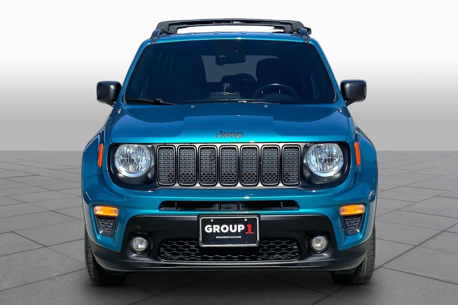 Used 2021 Jeep Renegade Latitude AWD/4WD image 4