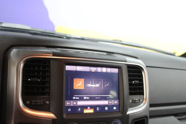 Used 2022 RAM 1500 Warlock AWD/4WD image 19
