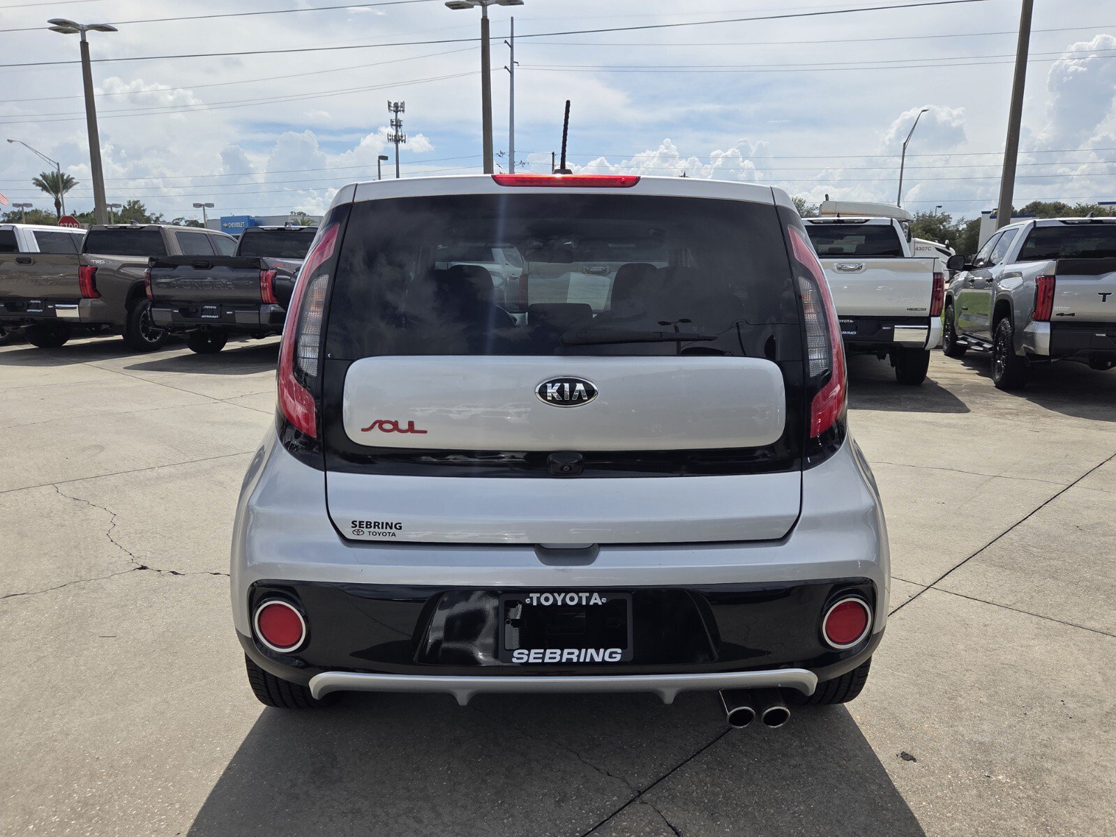 Used 2018 Kia Soul ! w/ Tech Package FWD image 8