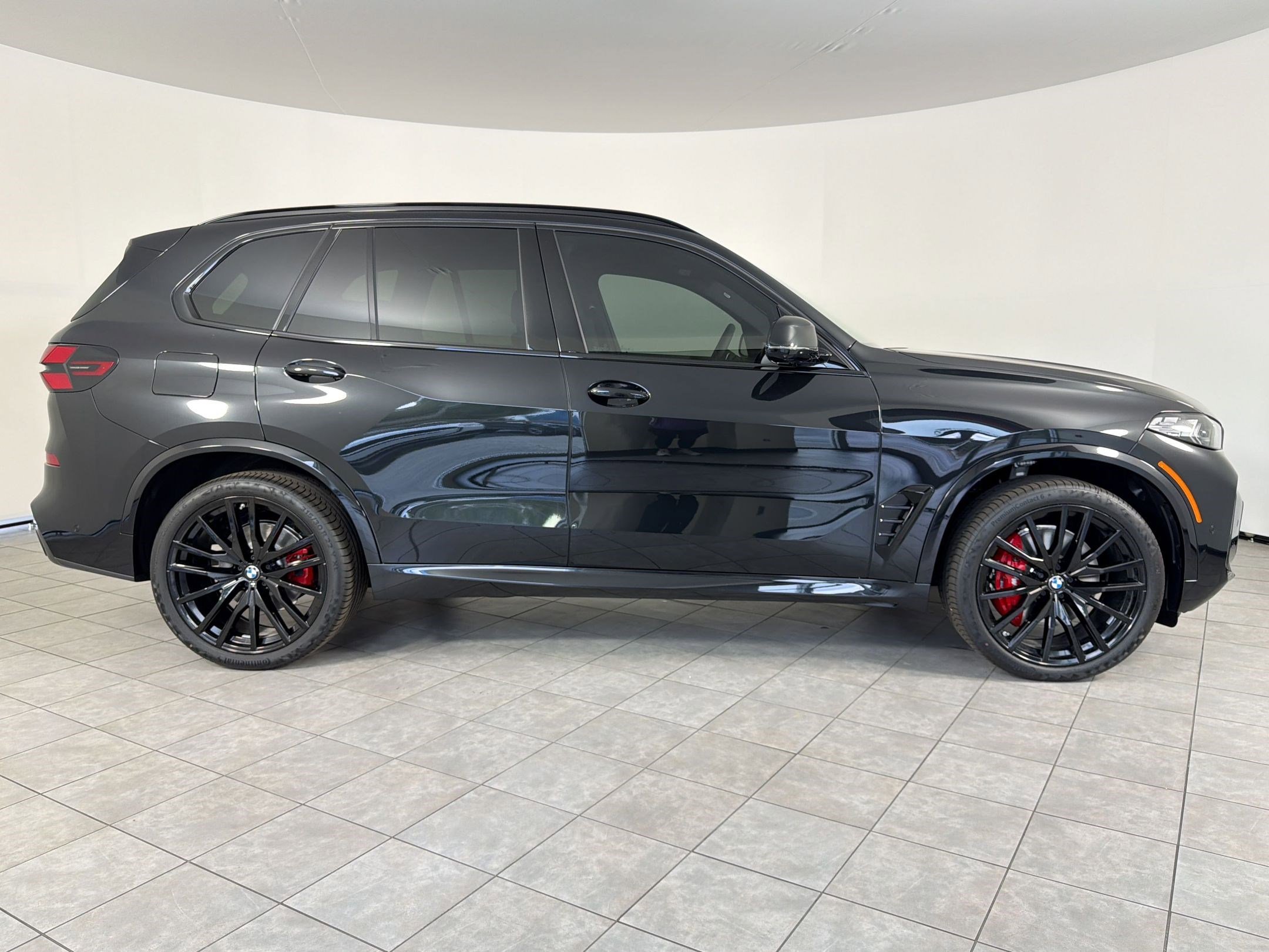 New 2026 BMW X5 xDrive40i AWD/4WD image 8