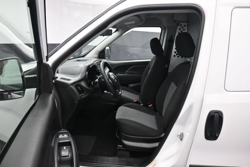 Used 2021 RAM ProMaster City Tradesman FWD image 11