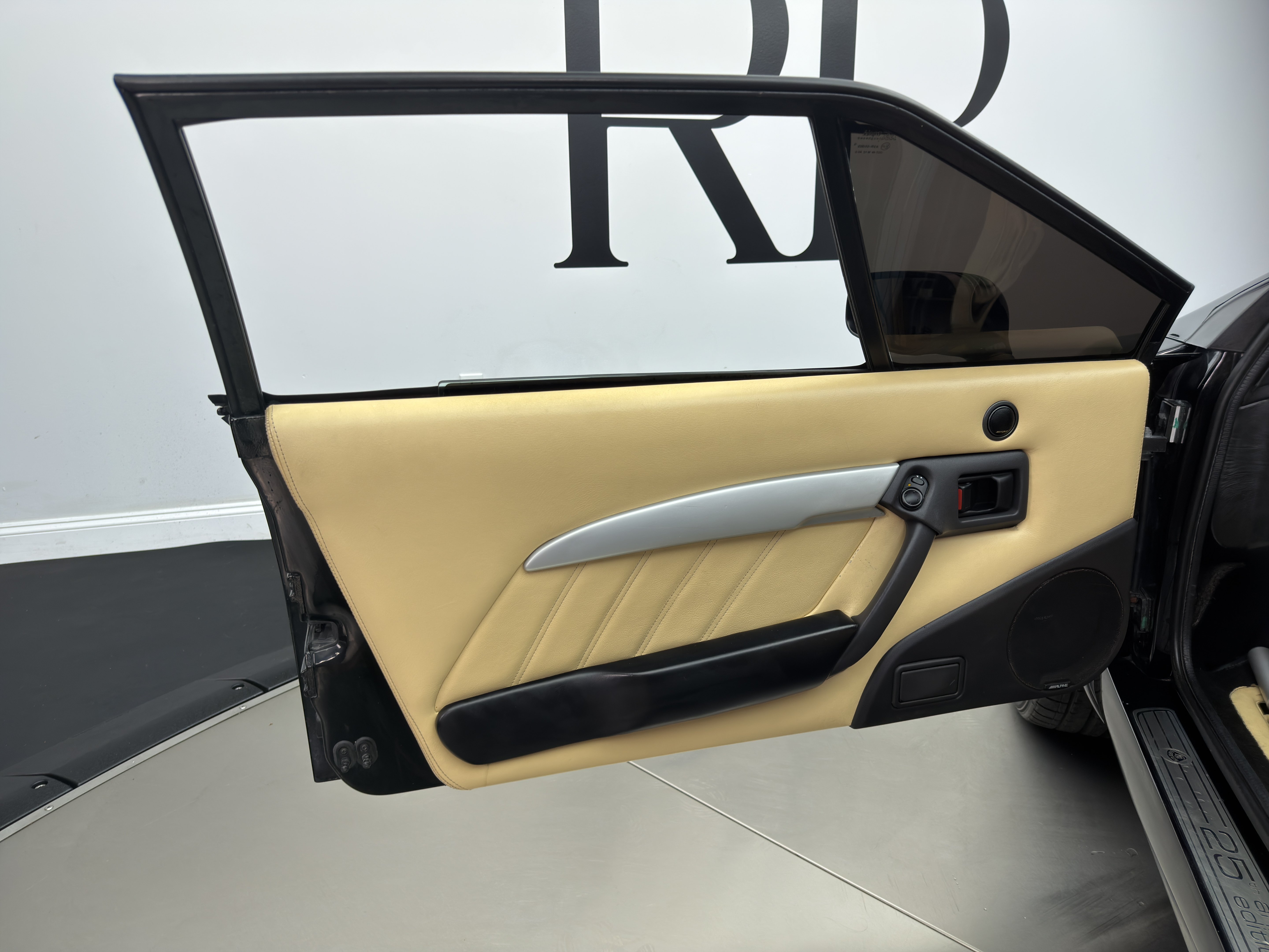 Used 2002 Lotus Esprit RWD image 14