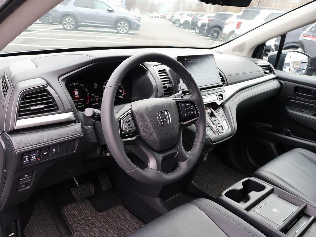 Certified 2025 Honda Odyssey EX-L image 18